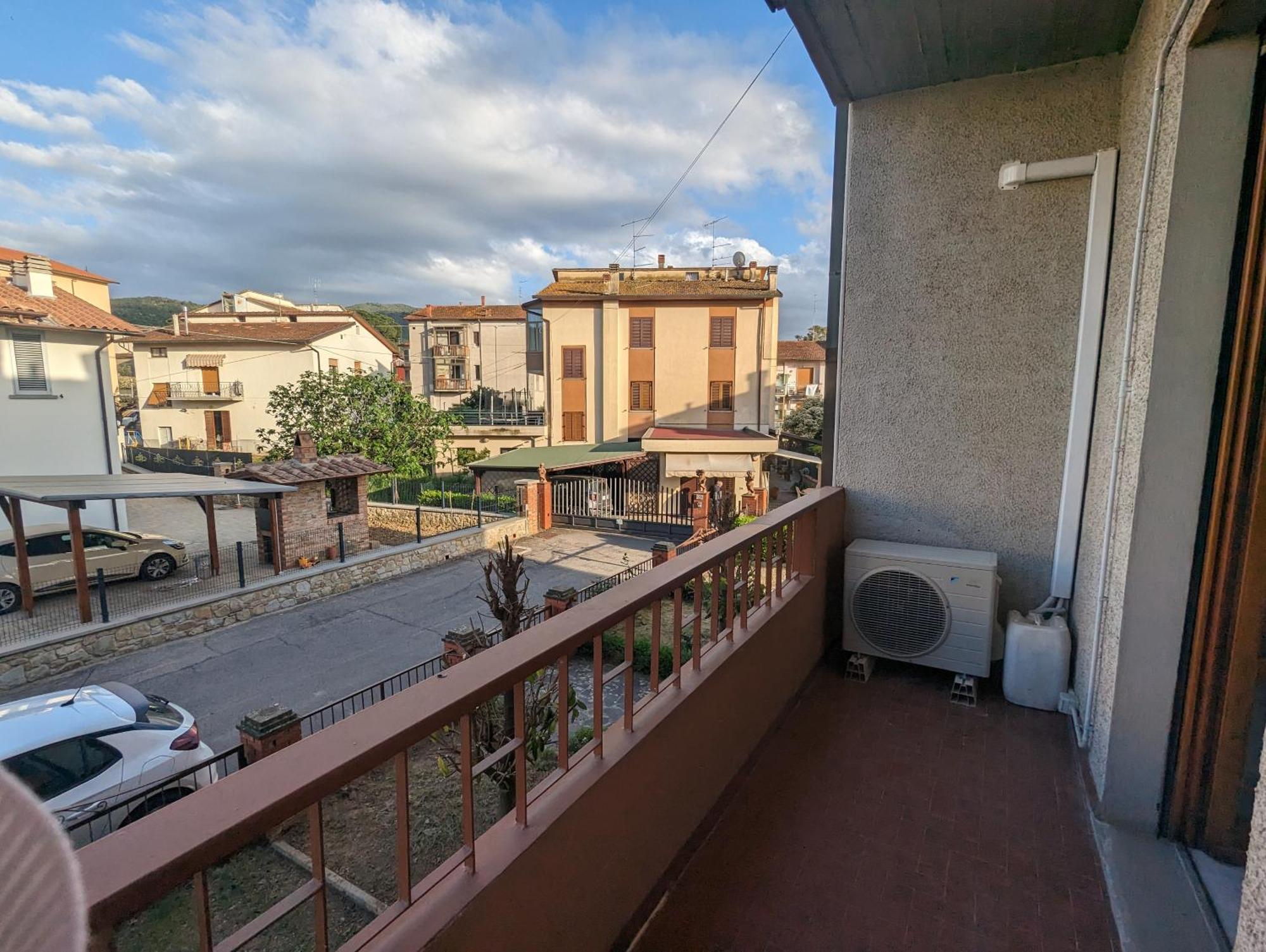 Ferienwohnung Due Passi In Val Di Chiana Arezzo Exterior foto